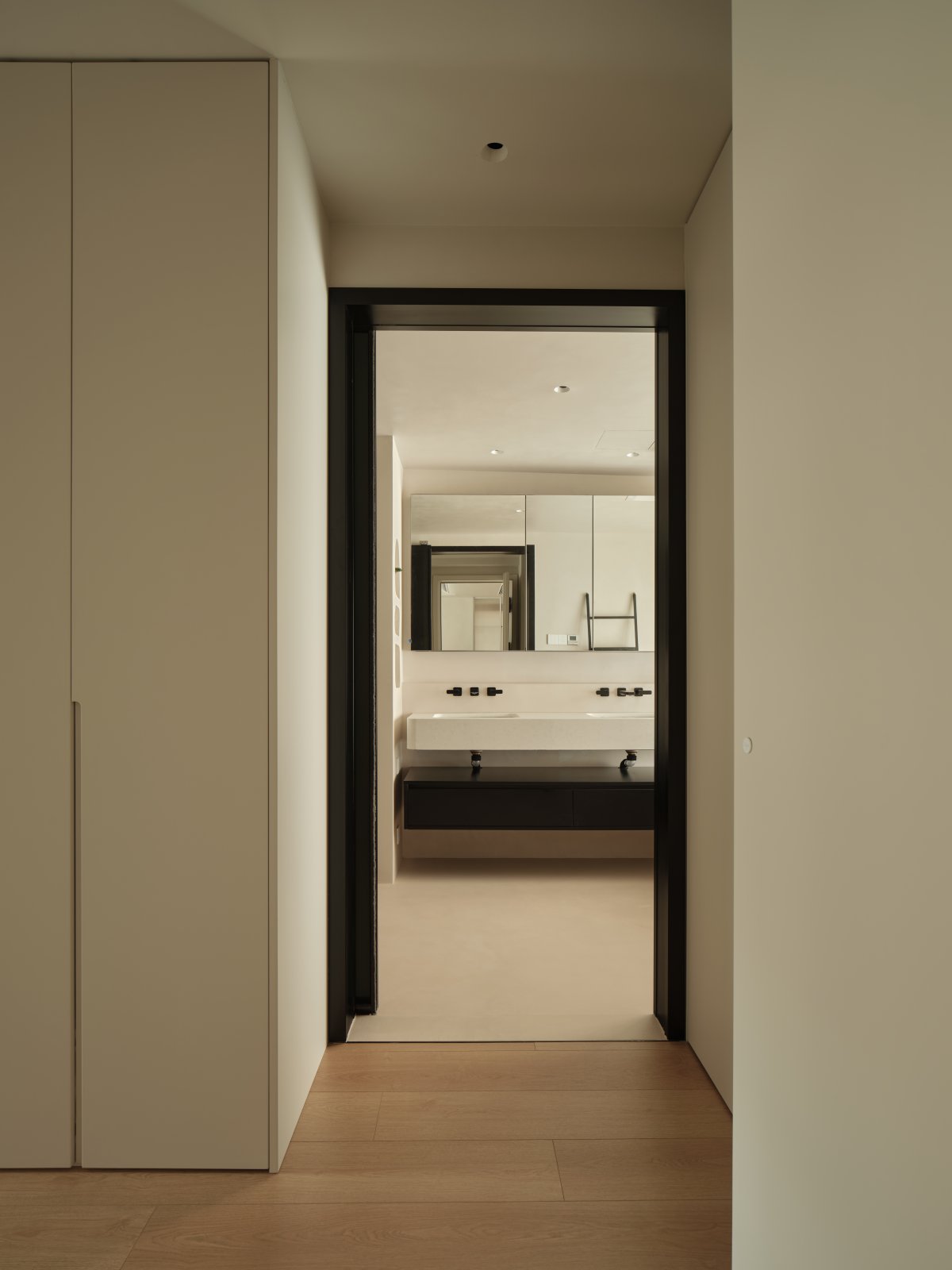 YINJISPACE Explores Life Aesthetics Through a Media Lens, Blending Art ...