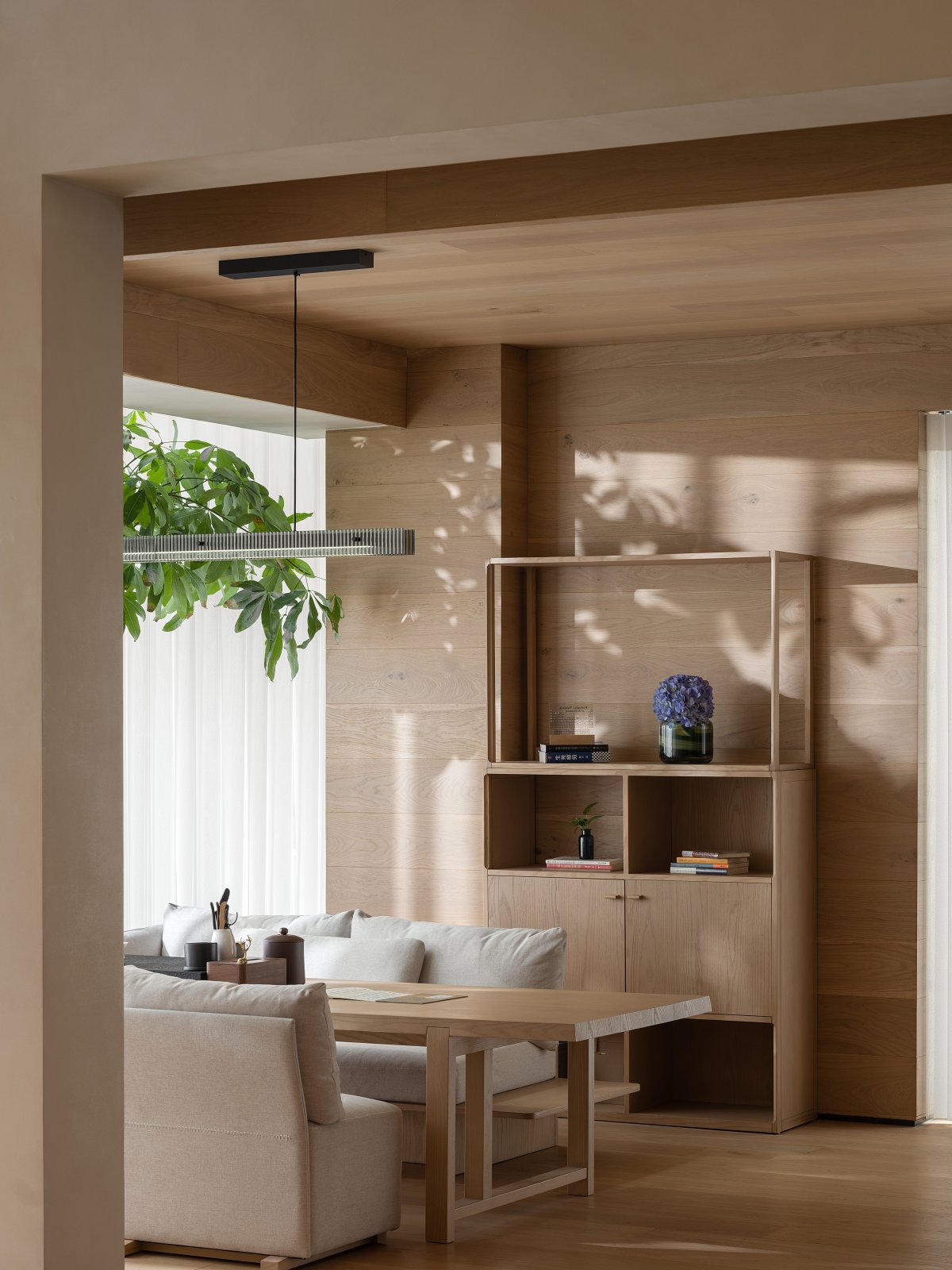 YINJISPACE Explores Life Aesthetics Through a Media Lens, Blending Art ...