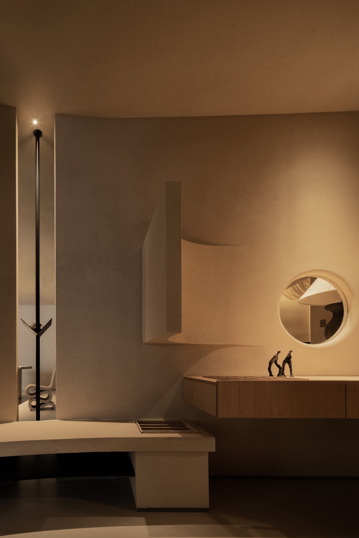 YINJISPACE Explores Life Aesthetics Through a Media Lens, Blending Art ...