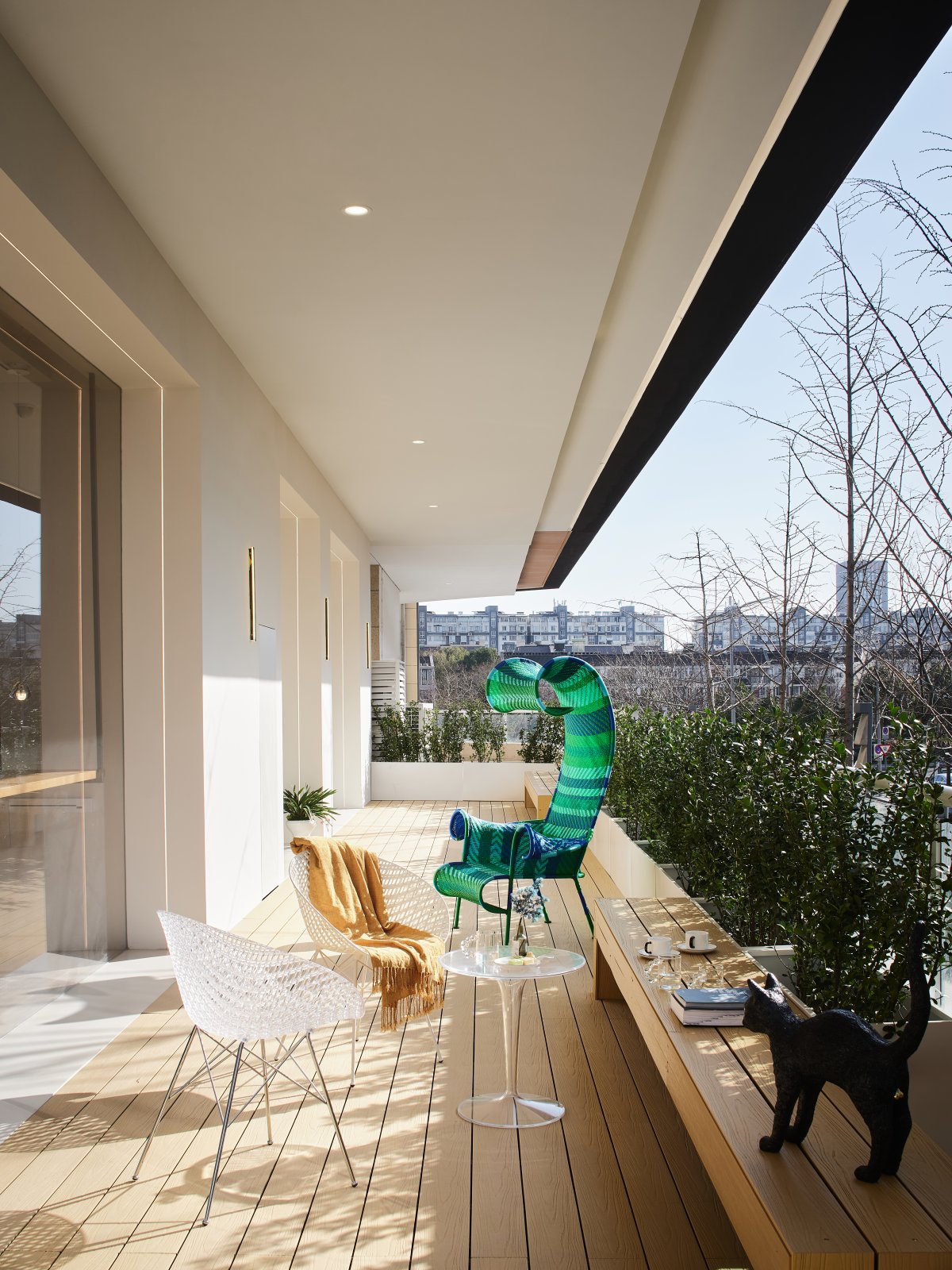 YINJISPACE Explores Life Aesthetics Through a Media Lens, Blending Art ...