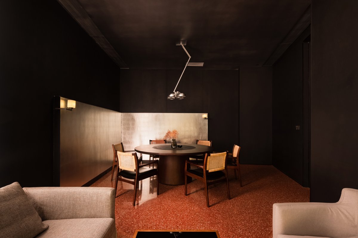 YINJISPACE Explores Life Aesthetics Through a Media Lens, Blending Art ...