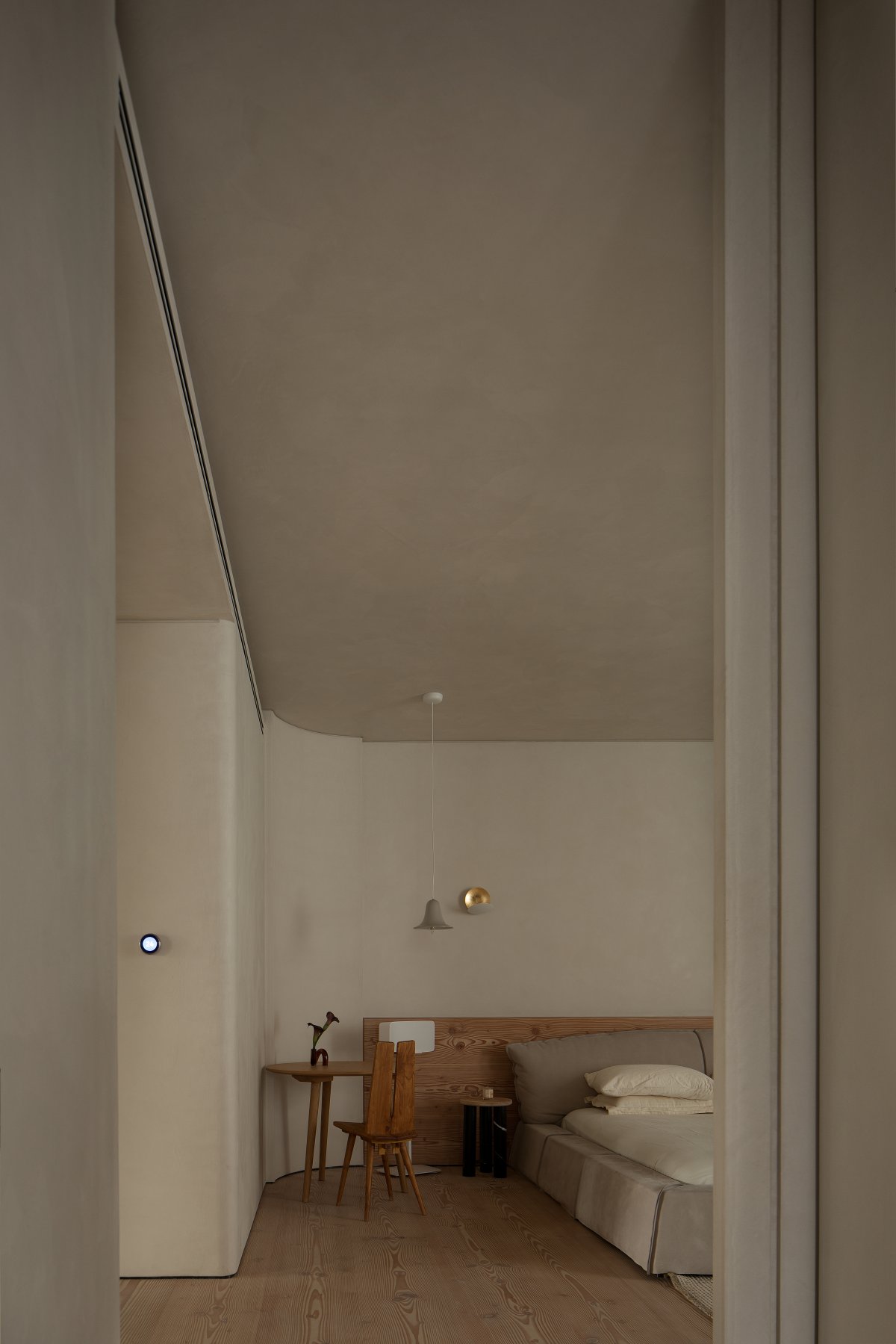 Photo inspiration: Gallery Detail: Yinjispace Explores Life Aesthetics Through A Media Lens Blending Art