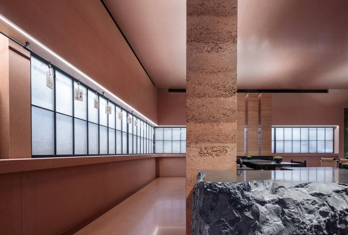 YINJISPACE Explores Life Aesthetics Through a Media Lens, Blending Art ...