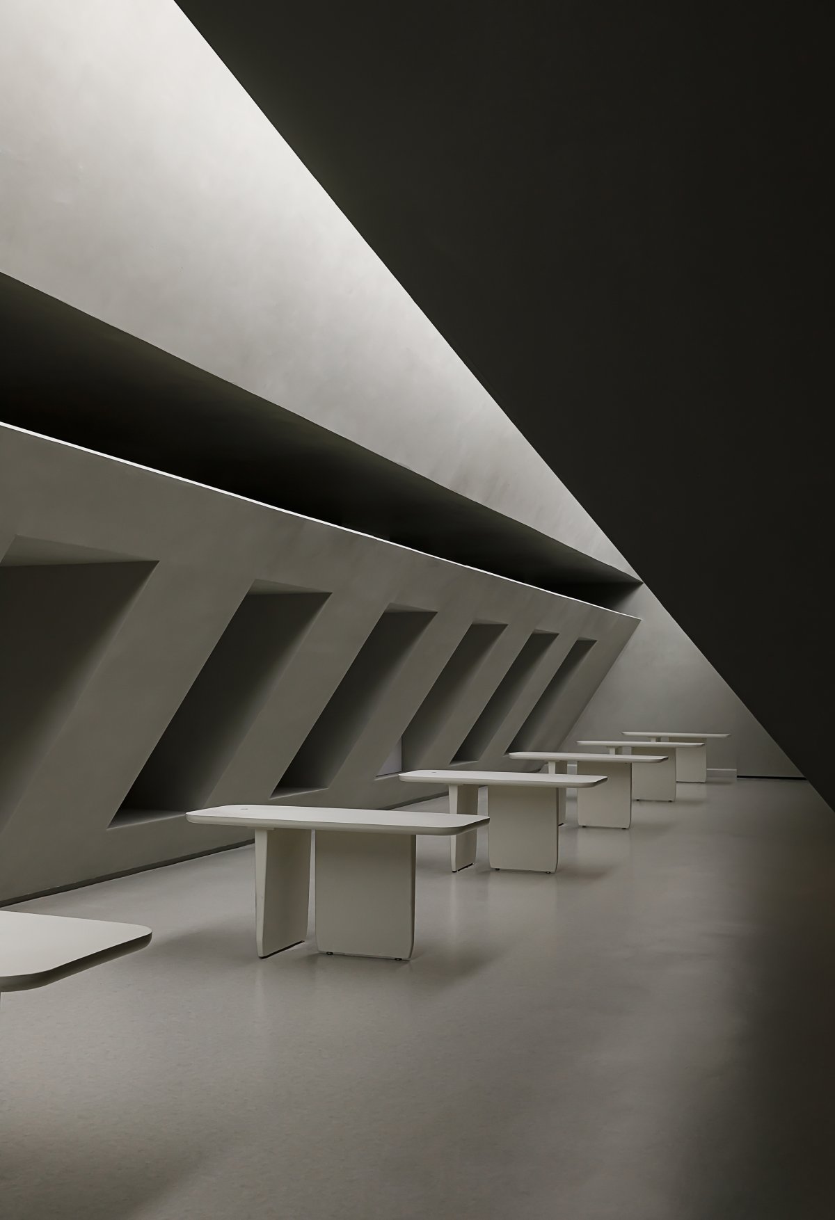 YINJISPACE Explores Life Aesthetics Through a Media Lens, Blending Art ...