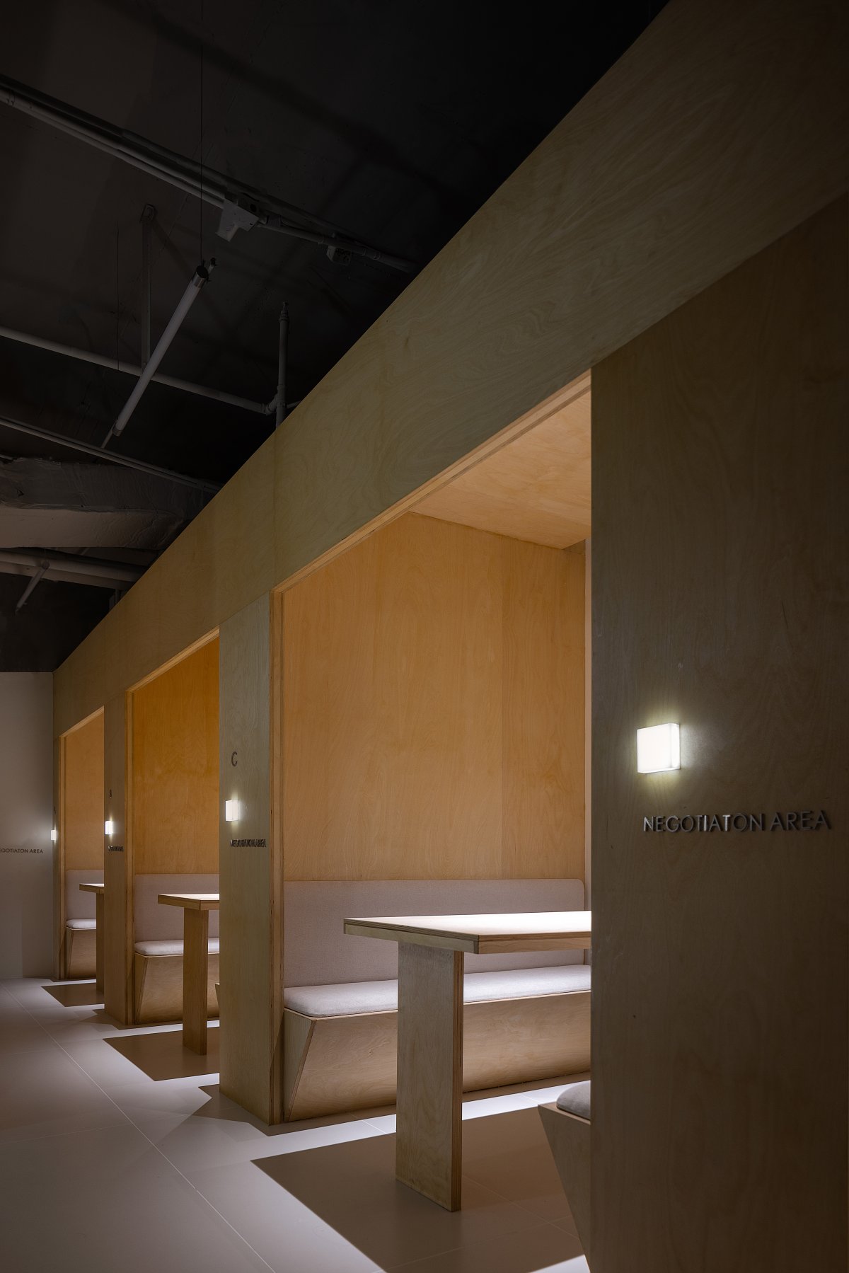 YINJISPACE Explores Life Aesthetics Through a Media Lens, Blending Art ...