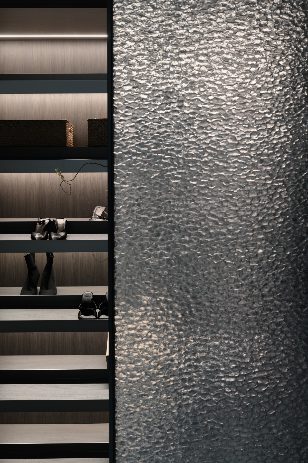 YINJISPACE Explores Life Aesthetics Through a Media Lens, Blending Art ...