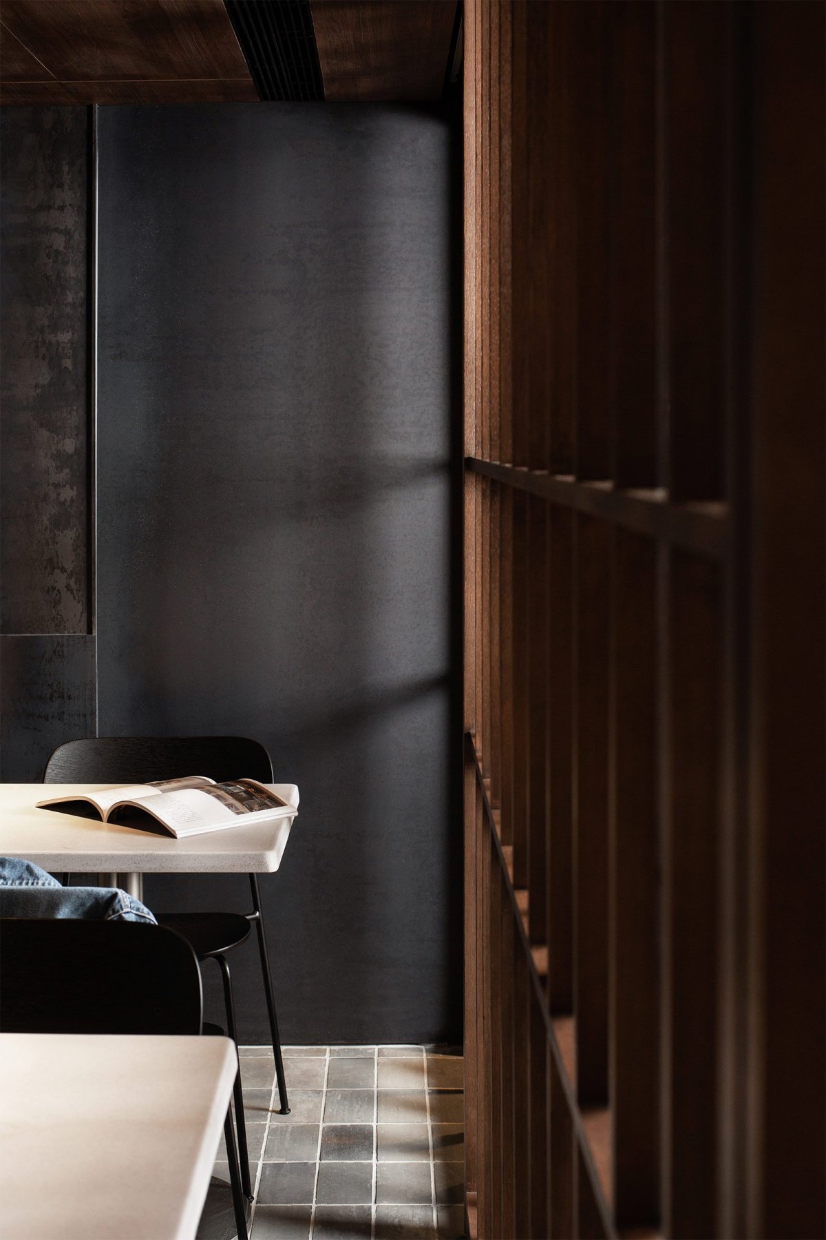 YINJISPACE Explores Life Aesthetics Through a Media Lens, Blending Art ...