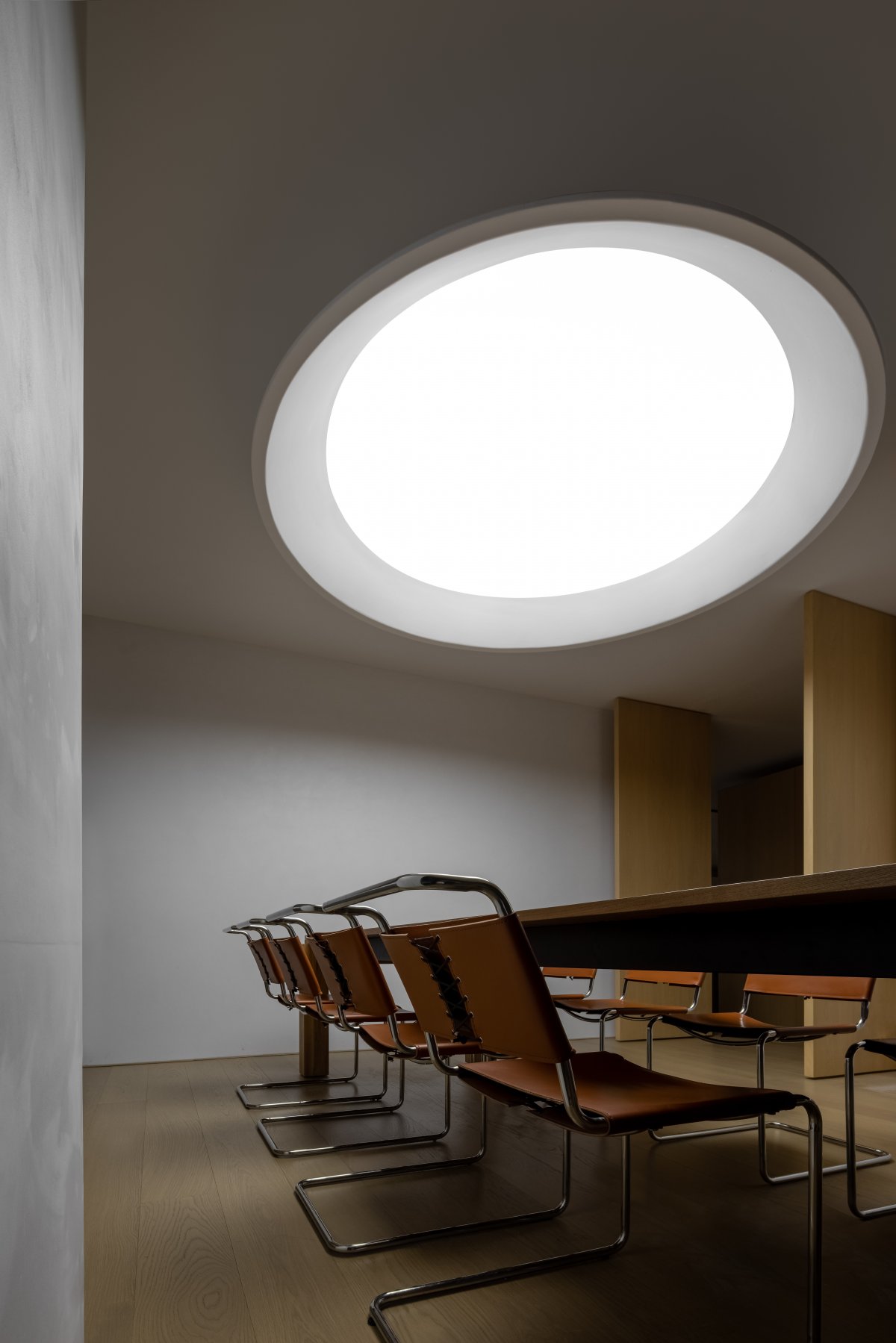 YINJISPACE Explores Life Aesthetics Through a Media Lens, Blending Art ...