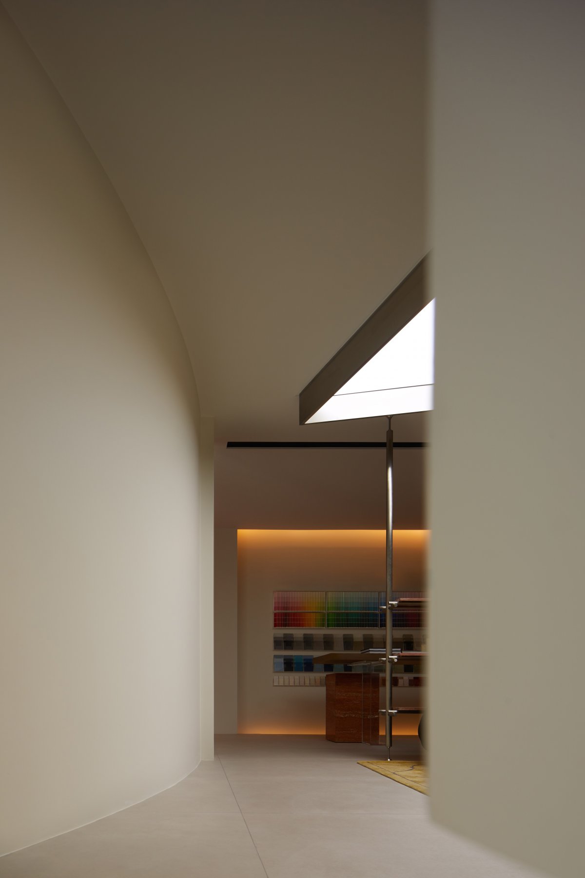 YINJISPACE Explores Life Aesthetics Through a Media Lens, Blending Art ...