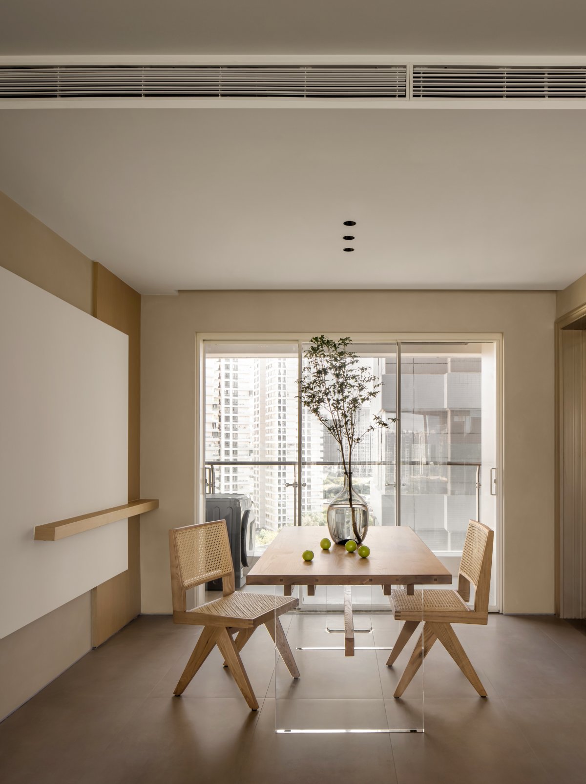 YINJISPACE Explores Life Aesthetics Through a Media Lens, Blending Art ...