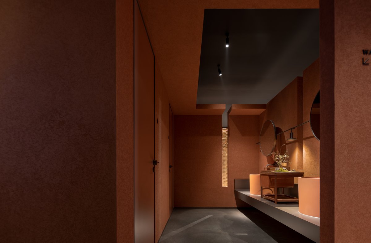 YINJISPACE Explores Life Aesthetics Through a Media Lens, Blending Art ...