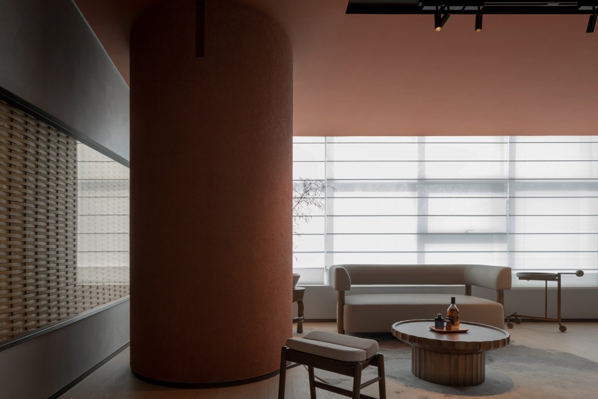 YINJISPACE Explores Life Aesthetics Through a Media Lens, Blending Art ...