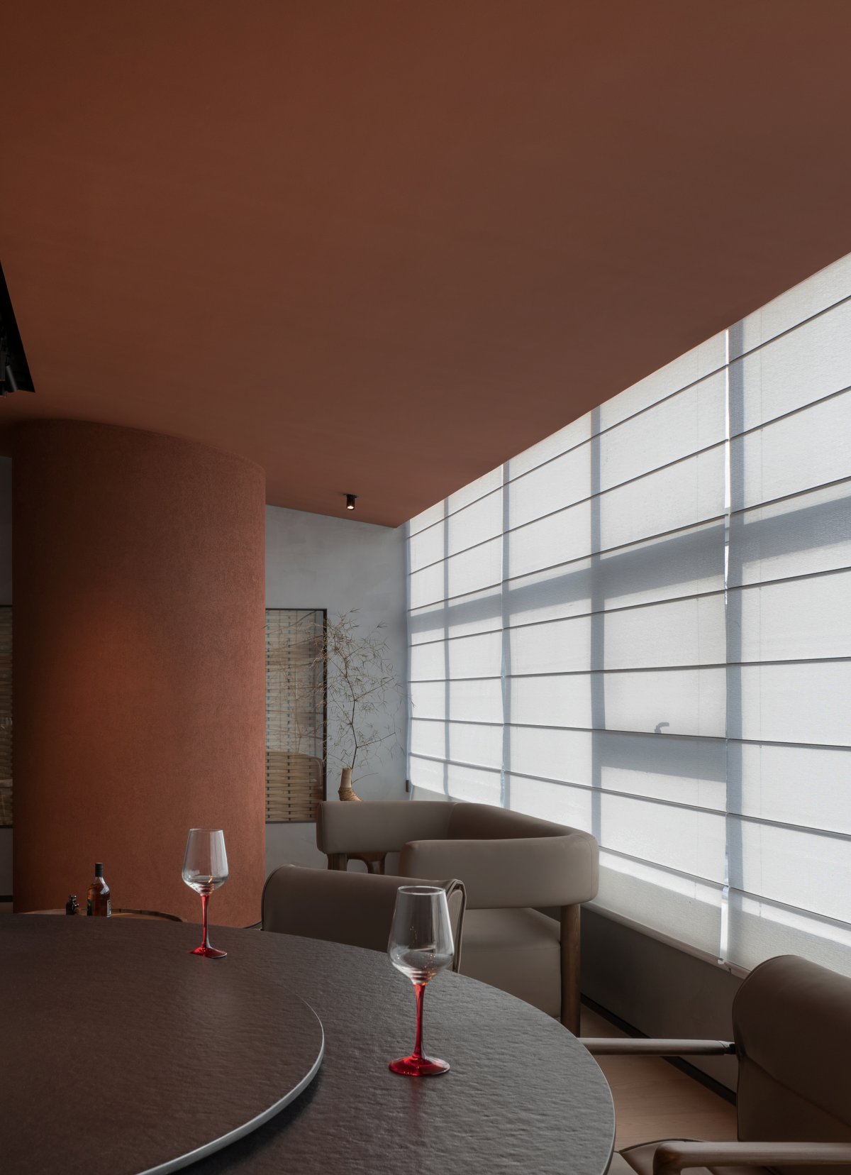 YINJISPACE Explores Life Aesthetics Through a Media Lens, Blending Art ...