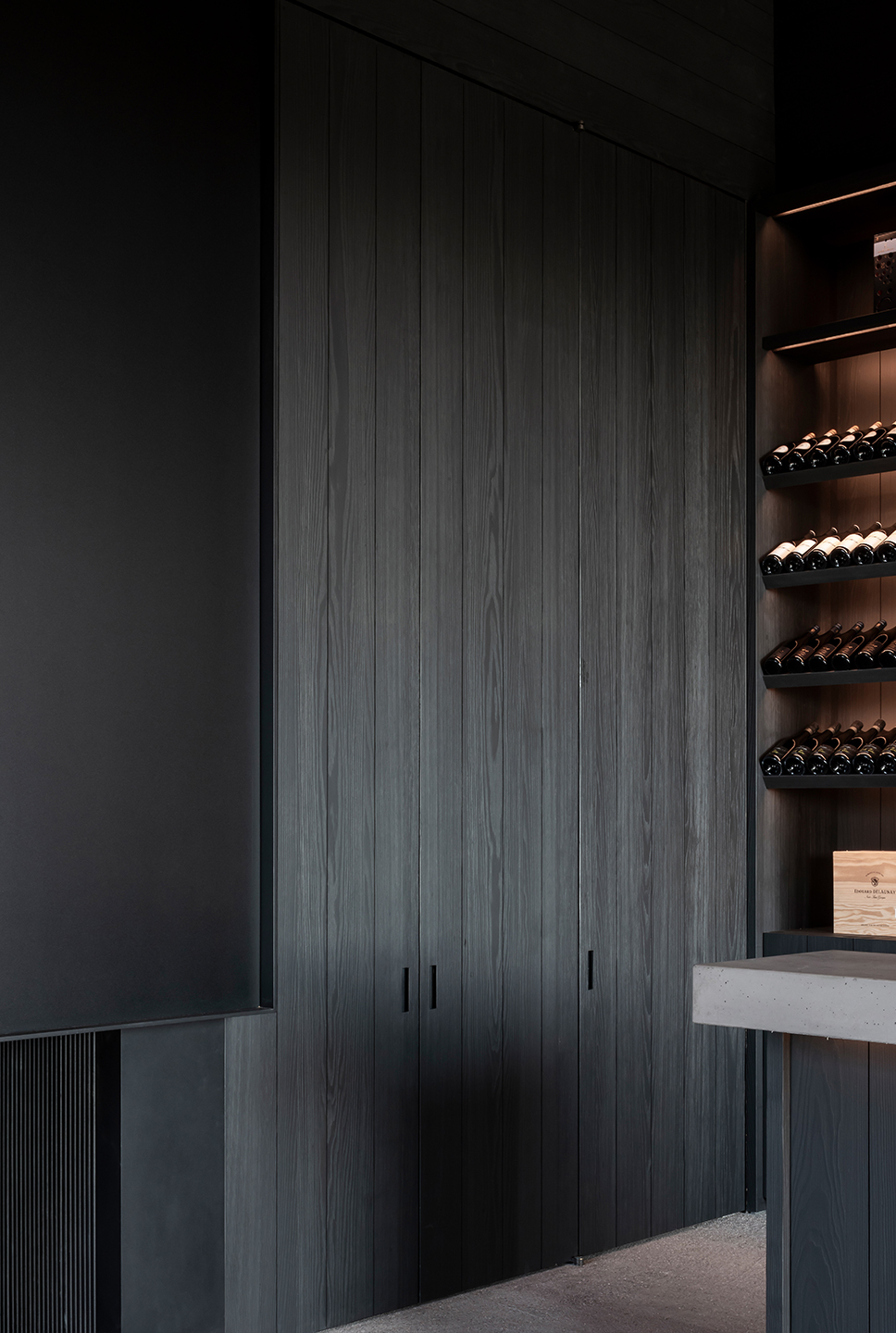 YINJISPACE Explores Life Aesthetics Through a Media Lens, Blending Art ...