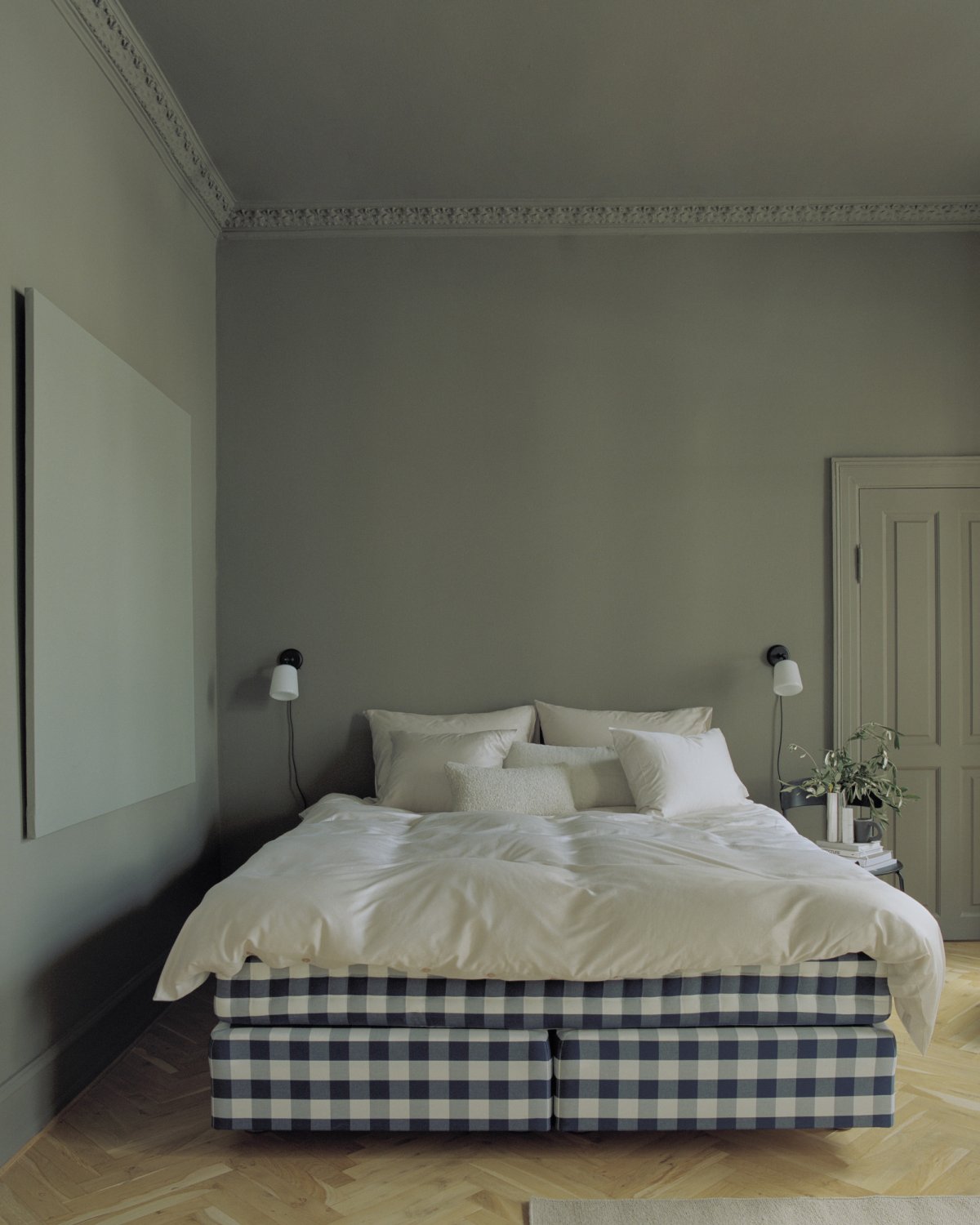 YINJISPACE Explores Life Aesthetics Through a Media Lens, Blending Art ...