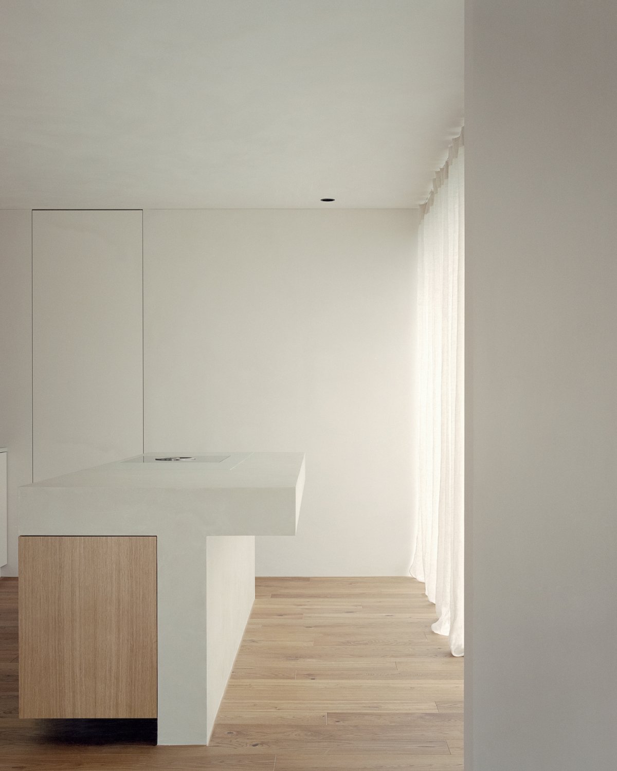 YINJISPACE Explores Life Aesthetics Through a Media Lens, Blending Art ...