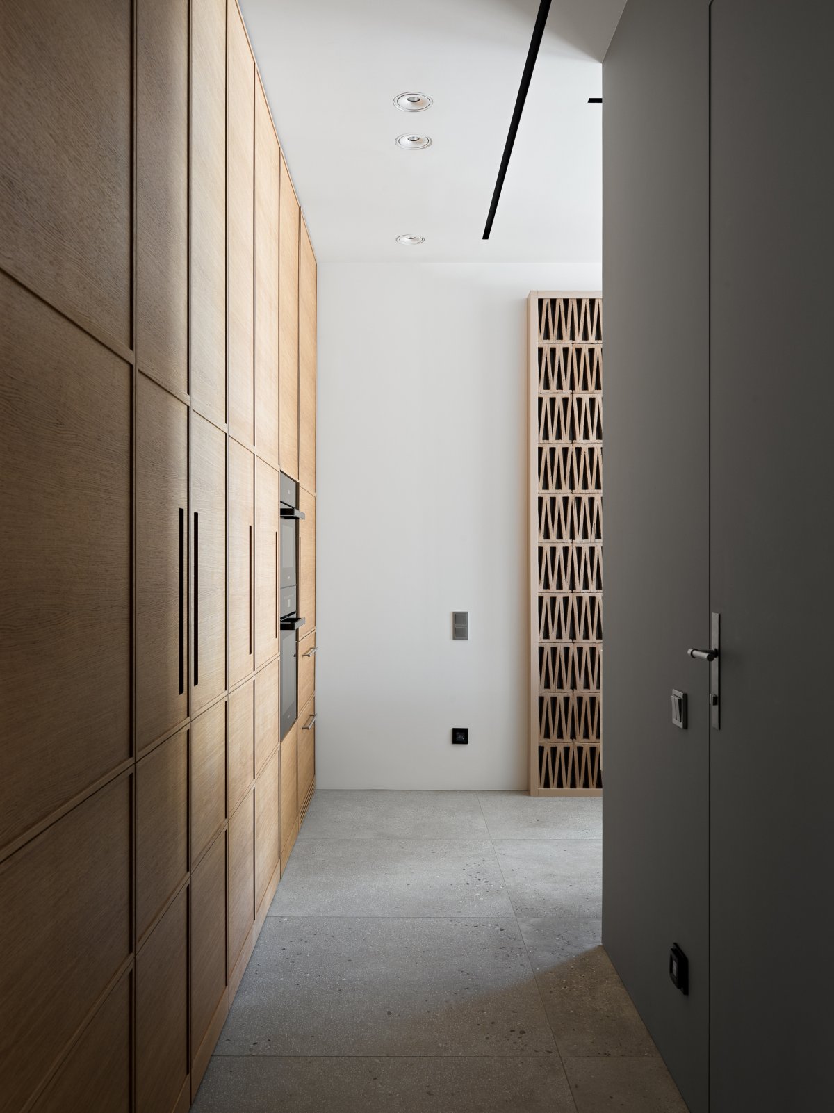 YINJISPACE Explores Life Aesthetics Through a Media Lens, Blending Art ...