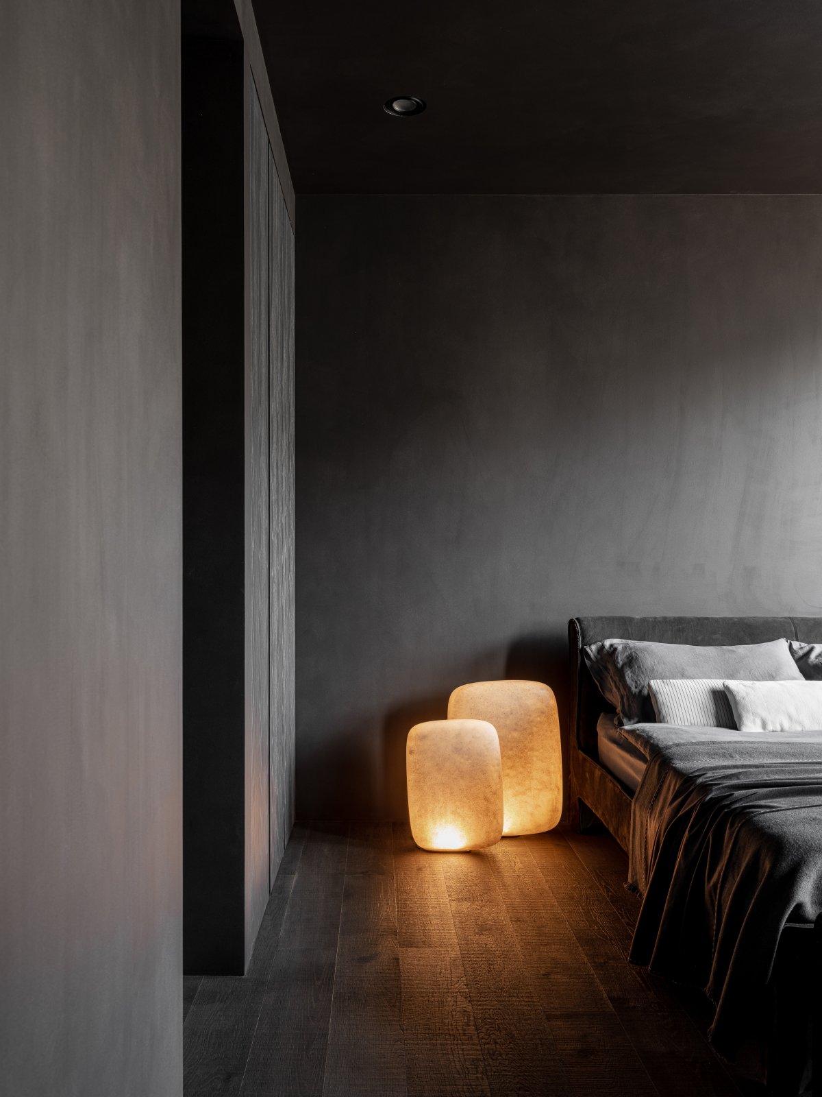 YINJISPACE Explores Life Aesthetics Through a Media Lens, Blending Art ...