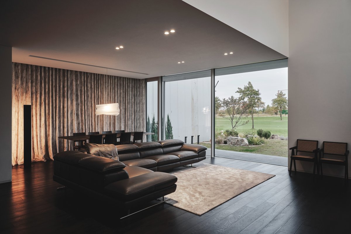 Villa B