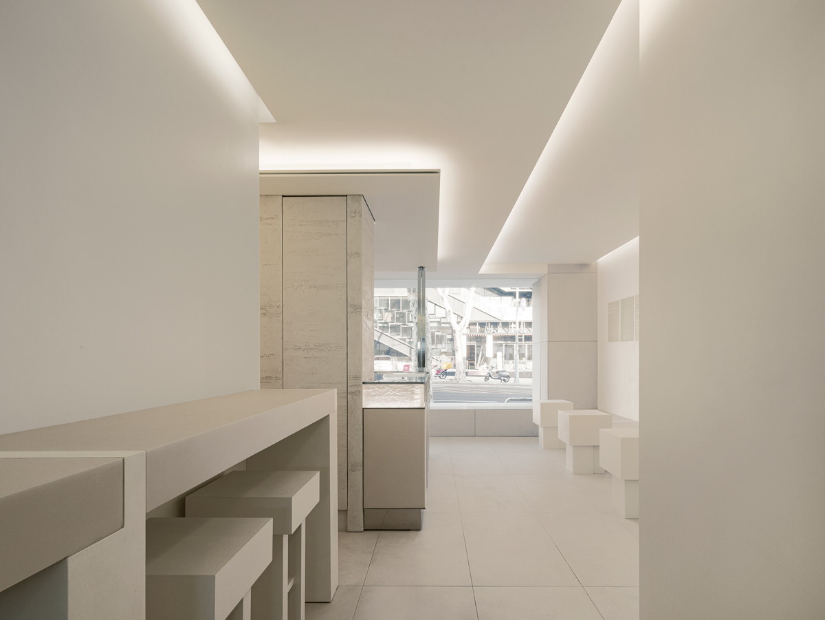 YINJISPACE Explores Life Aesthetics Through a Media Lens, Blending Art ...