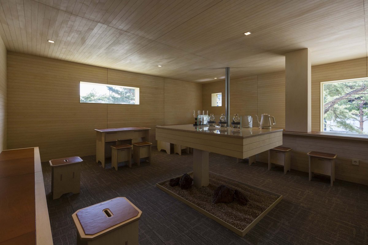 YINJISPACE Explores Life Aesthetics Through a Media Lens, Blending Art ...