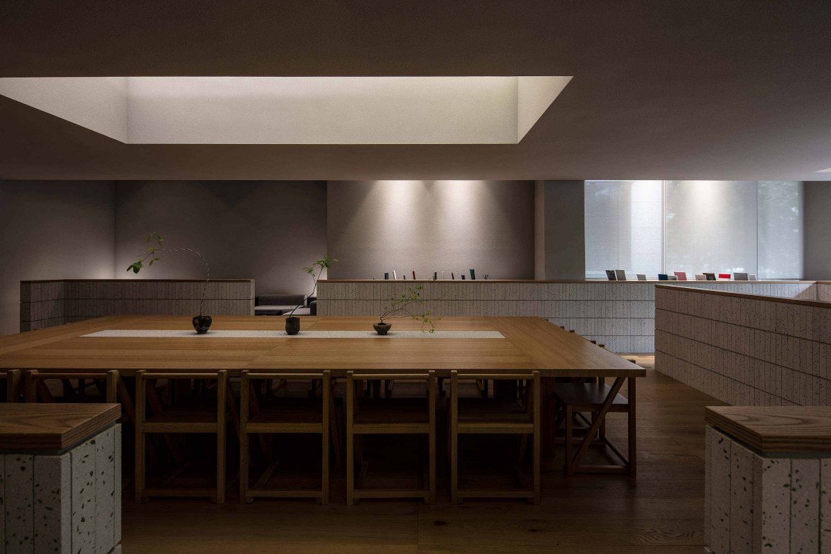 YINJISPACE Explores Life Aesthetics Through a Media Lens, Blending Art ...
