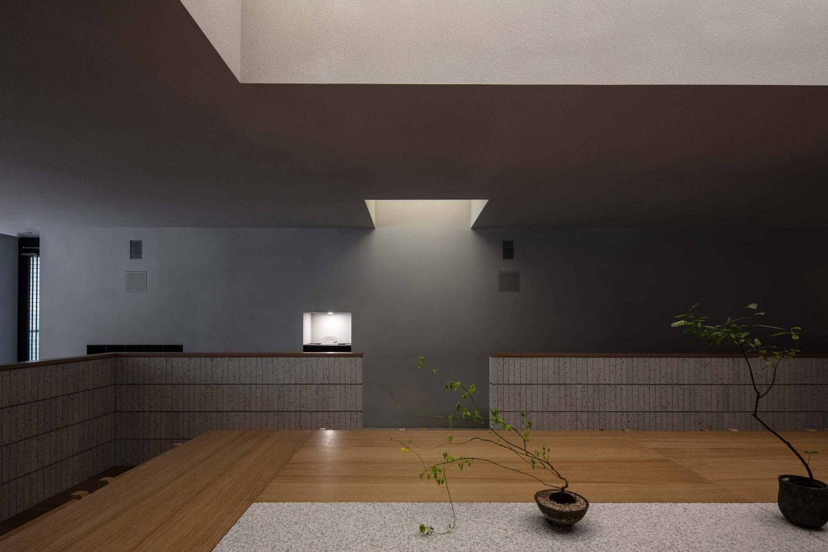 YINJISPACE Explores Life Aesthetics Through a Media Lens, Blending Art ...