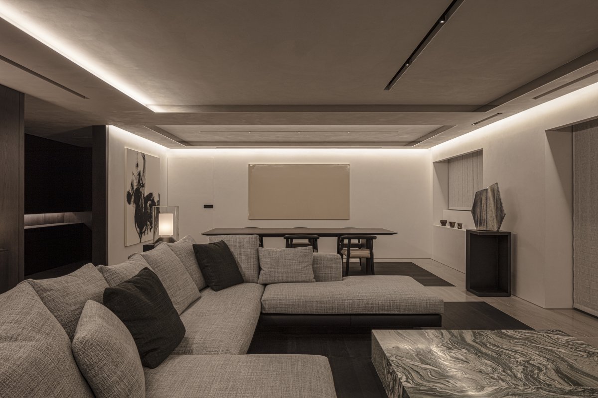 YINJISPACE Explores Life Aesthetics Through a Media Lens, Blending Art ...